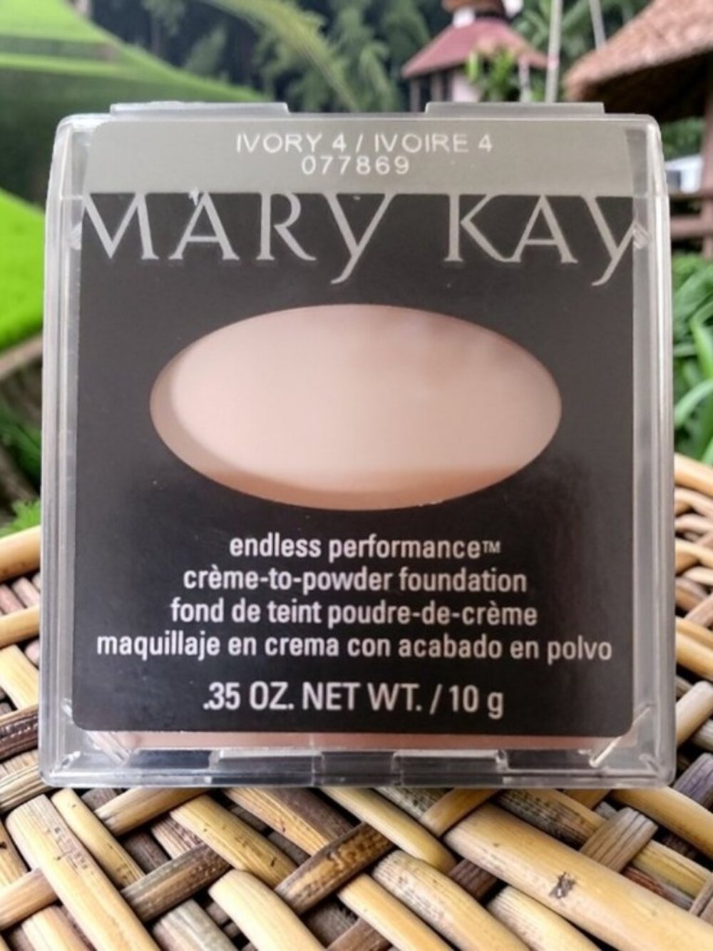 Mary Kay Endless Performance® Ivory 4 Matte Crème-to-Powder Foundation ✨NIB✨